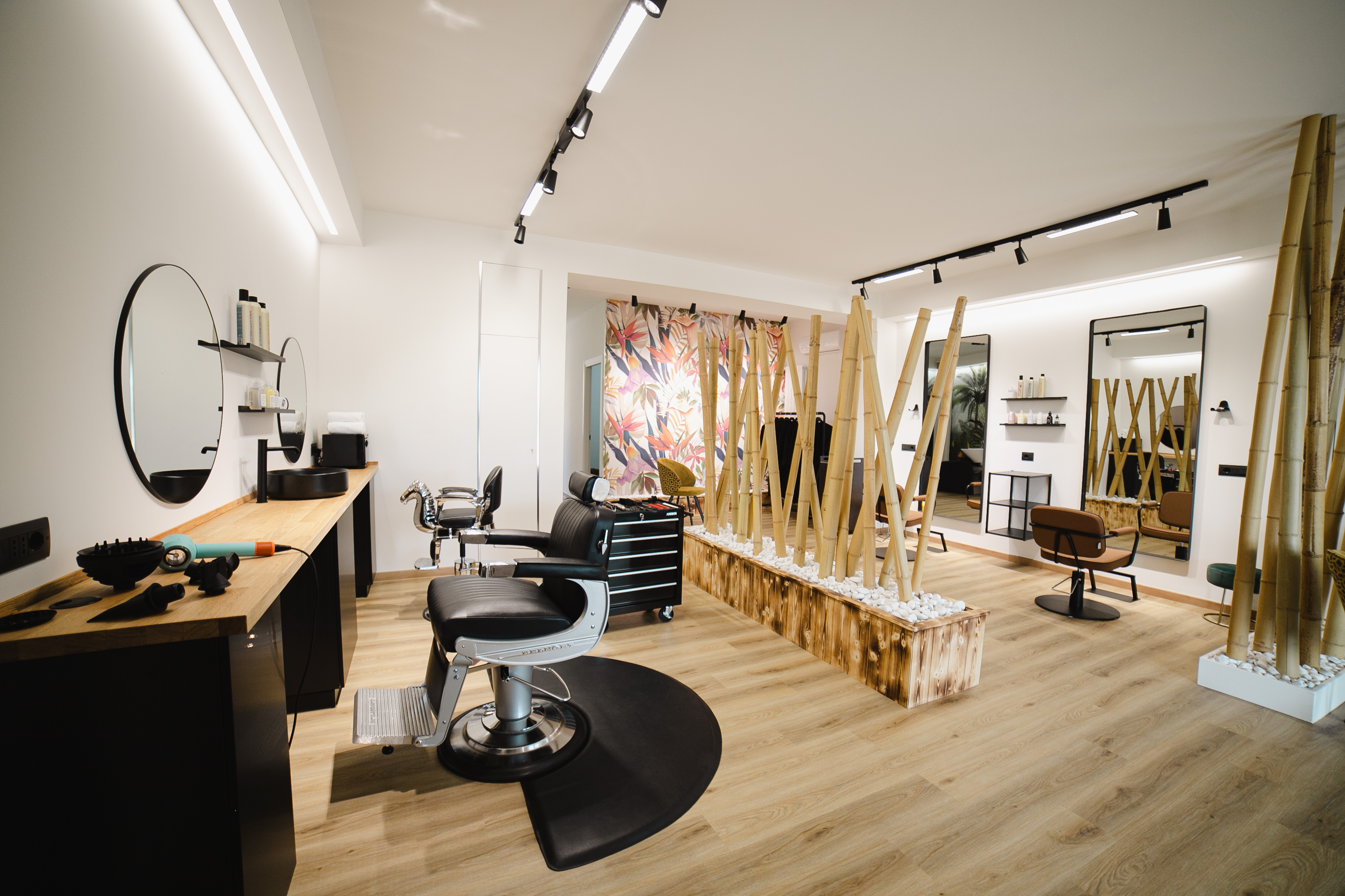 Interno salone ARCHAIR